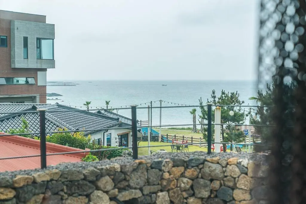 Hold In Hamdeok With Beach Jeju Holiday home